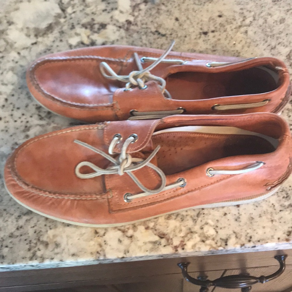 Sperry boat shoes